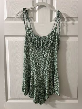 Green Floral Tie-Strap Ruffle Romper
